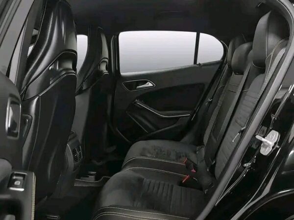 Mercedes-Benz GLA AMG 45/2.0 - Image 11