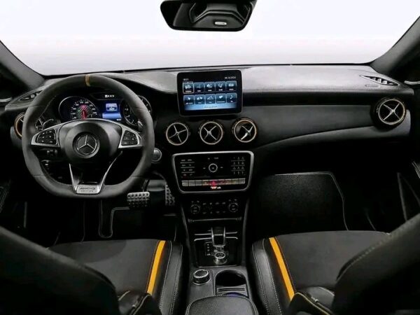 Mercedes-Benz GLA AMG 45/2.0 - Image 13