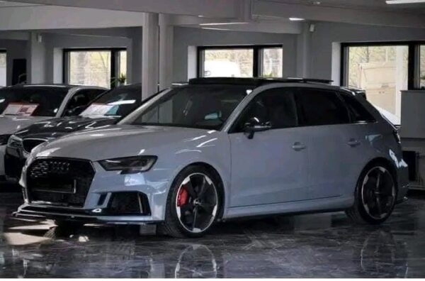 Audi RS3 Sportback 2.5 – Image 3
