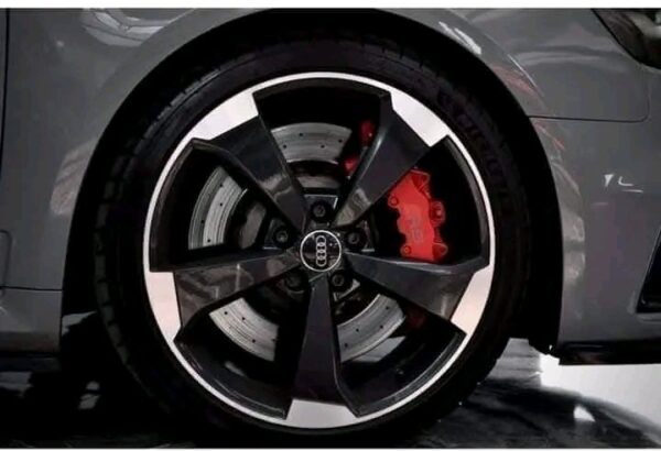 Audi RS3 Sportback 2.5 – Image 19