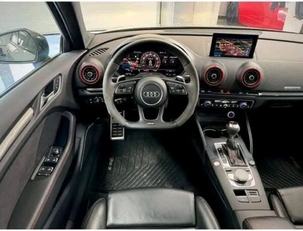 Audi RS3 Sportback 2.5 – Image 18