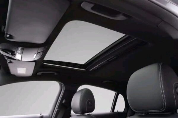 Mercedes-Benz GLC Coupe 350e 4Matic - Image 18