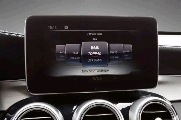 Mercedes-Benz GLC Coupe 350e 4Matic - Image 7