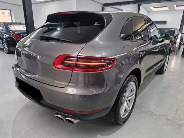Porsche Macan S Diesel PDK ALLRAD AHK BOSE PANO – Image 4