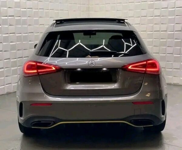 Mercedes-Benz A-Class 1.3 / A 200 / AMG / Edition / Widescreen - Image 6