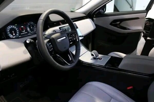 Land Rover RANGE ROVER EVOQUE D165 AWD S BLACK-PAKET – Image 9