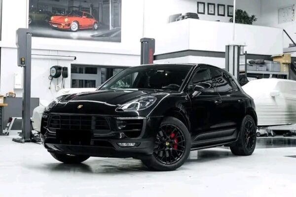 Porsche Macan GTS I Bose I Pano I Sport AGA I PASM I LED – Image 15