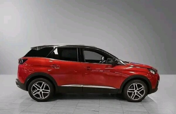 Peugeot 3008 GT Line 1.6 BlueHDi Towbar, Carplay – Image 10