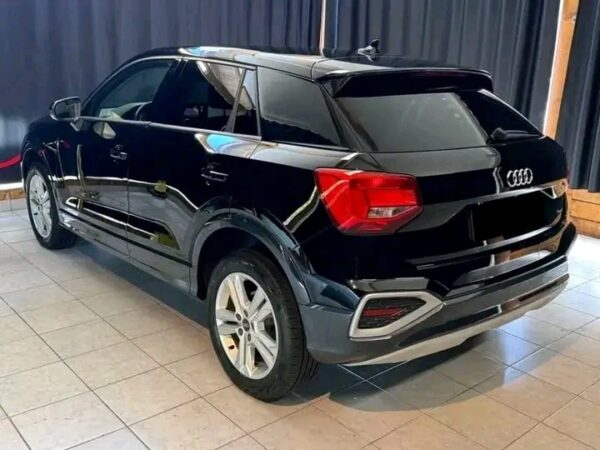 Audi Q2 35 TDI quattro Aut. STANDHEIZUNG NAVI LED - Image 13