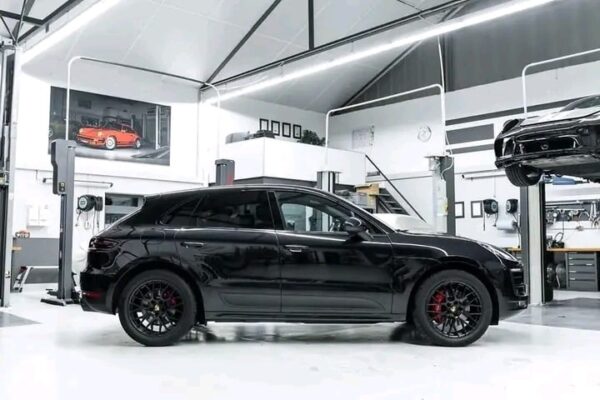 Porsche Macan GTS I Bose I Pano I Sport AGA I PASM I LED – Image 13