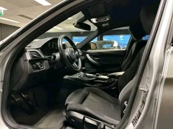 BMW 3 Series 318D / xDrive / M-sport – Image 6