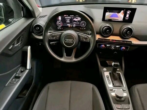 Audi Q2 35 TDI quattro Aut. STANDHEIZUNG NAVI LED - Image 3