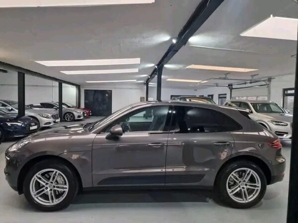Porsche Macan S Diesel PDK ALLRAD AHK BOSE PANO – Image 5