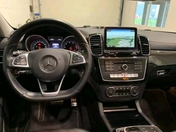 Mercedes Gle Coupe 450 Amg - Image 3