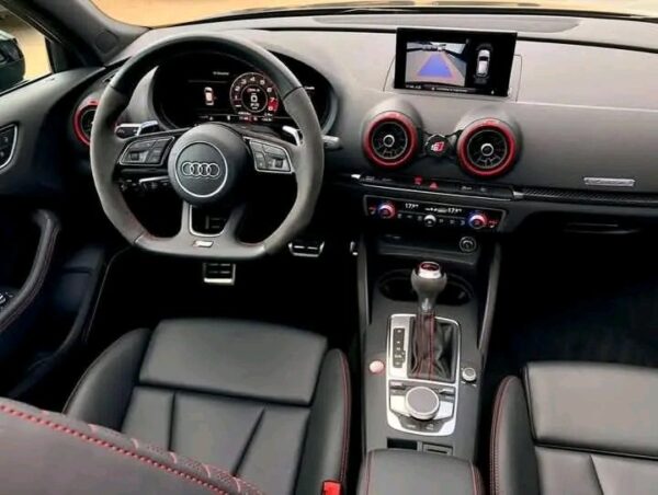 Audi RS3 SPORTBACK QUATTRO 4X4 – Image 24
