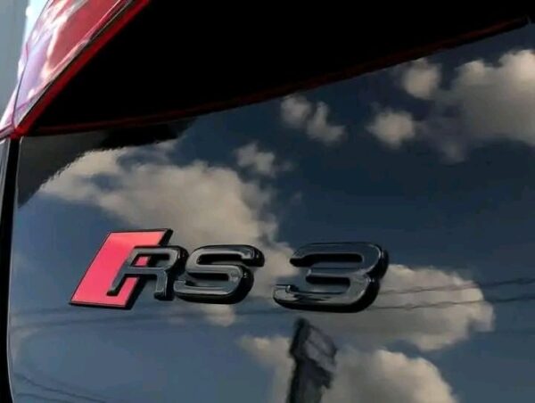 Audi RS3 SPORTBACK QUATTRO 4X4 – Image 18