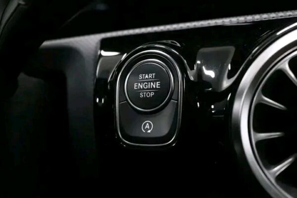 Mercedes-Benz CLA - Image 17
