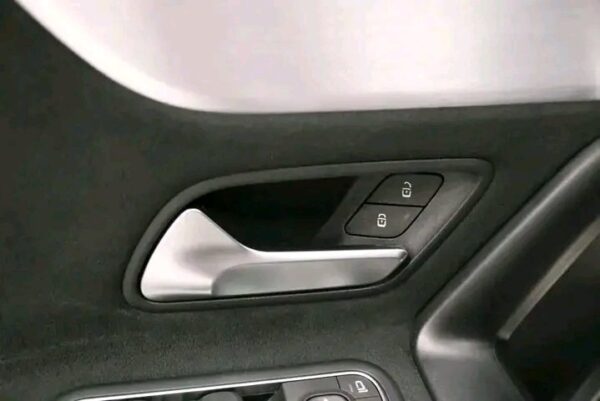 Mercedes-Benz CLA - Image 13