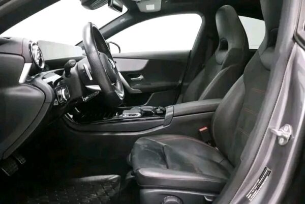 Mercedes-Benz CLA - Image 31
