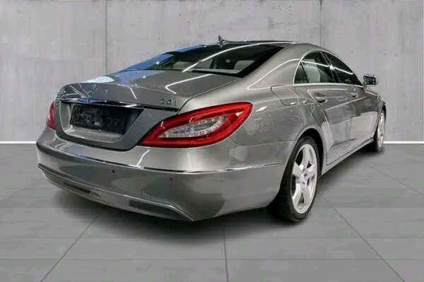 Mercedes-Benz CLS - Image 11