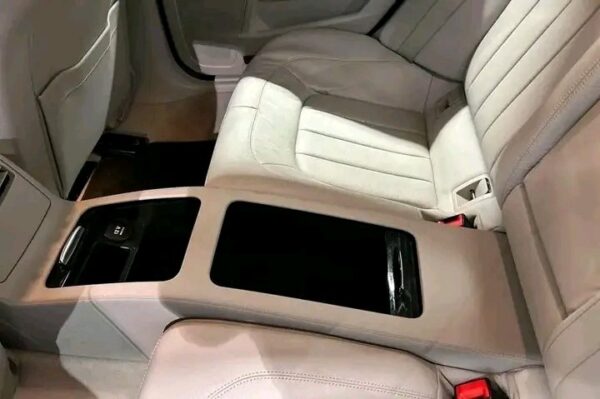 Mercedes-Benz CLS - Image 4
