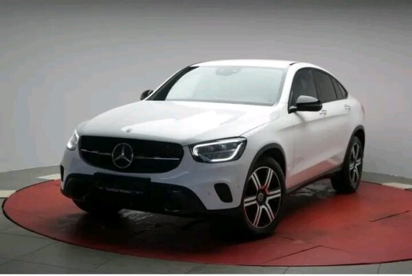 Mercedes-Benz GLC 220 d 4Matic - Image 3