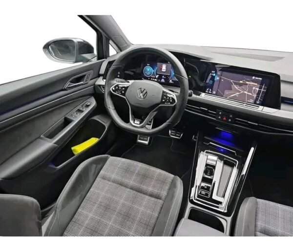 Volkswagen GOLF – Image 10