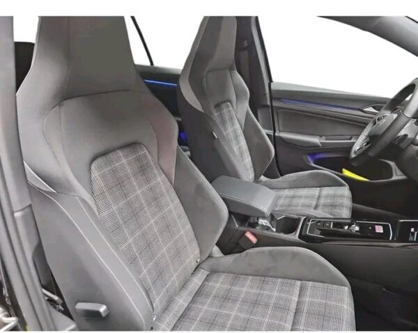 Volkswagen GOLF – Image 13