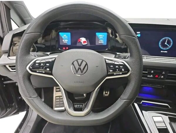 Volkswagen GOLF – Image 7