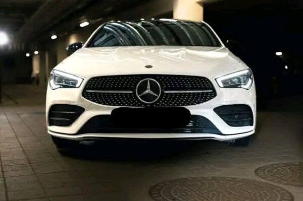 Mercedes-Benz CLA 180 AMG