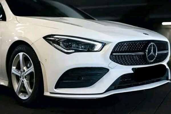 Mercedes-Benz CLA 180 AMG - Image 3