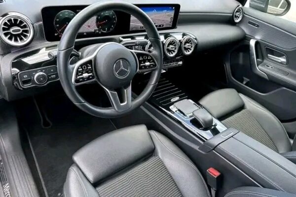 Mercedes-Benz A-Class A180 - Image 9