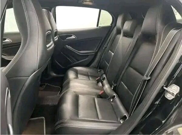MERCEDES GLA 200/ STARLIGHT - Image 6