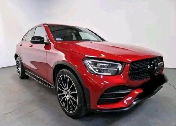 Mercedes-Benz GLC 
 Coupe 220 d 4-Matic - Image 3