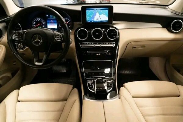 Mercedes-Benz GLC - Image 12