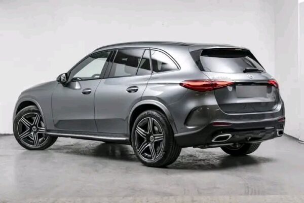 Mercedes-Benz GLC - Image 26