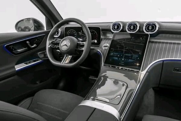Mercedes-Benz GLC - Image 7