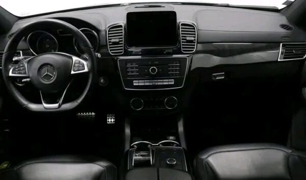 Mercedes-Benz GLE
COUPE 350d - Image 6