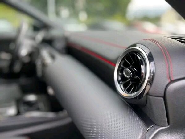 Mercedes-Benz CLA 200d*AMG-LINE - Image 14