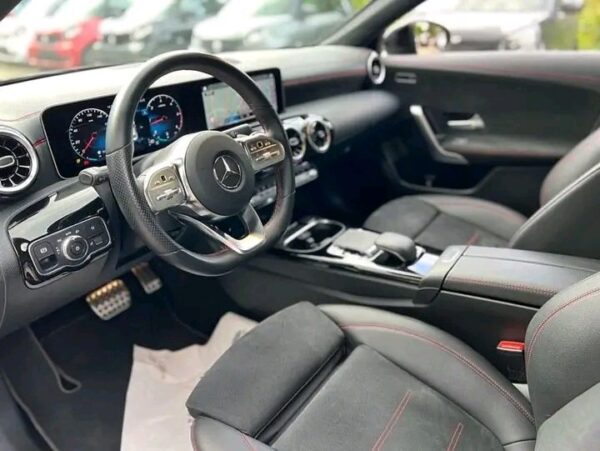 Mercedes-Benz CLA 200d*AMG-LINE - Image 6
