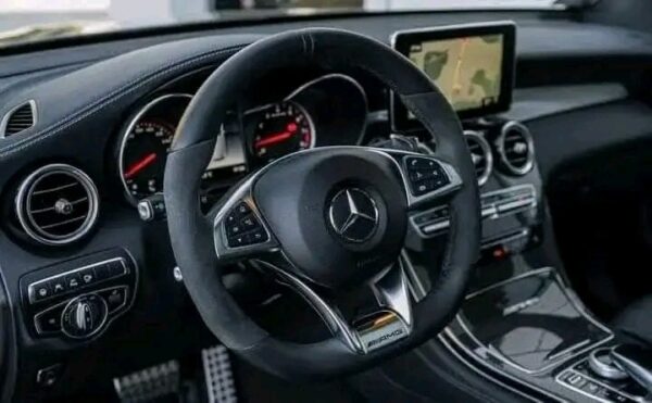 Mercedes-Benz GLC AMG - Image 24