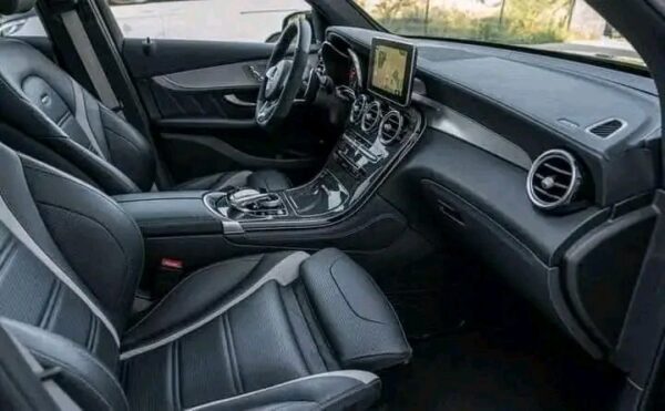 Mercedes-Benz GLC AMG - Image 9
