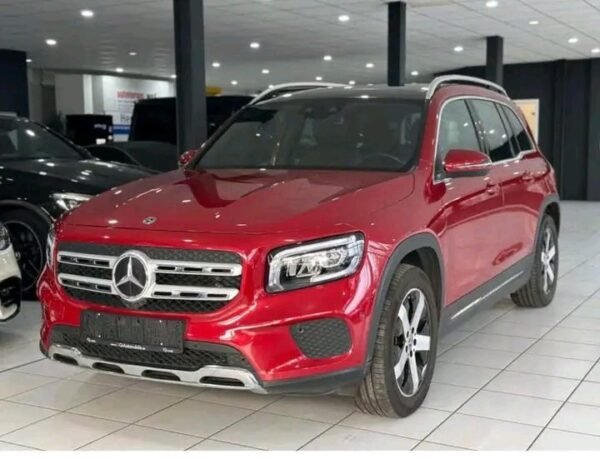 Mercedes-Benz GLB 200 - Image 2