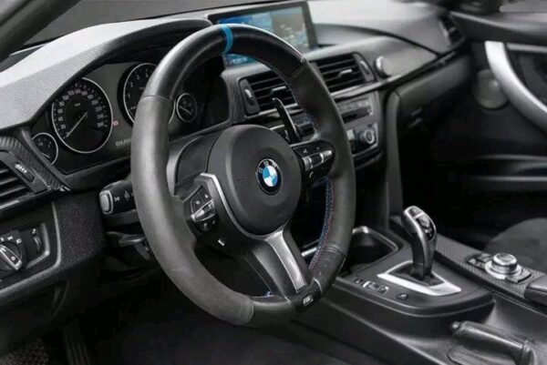 BMW 3 Series – Image 9