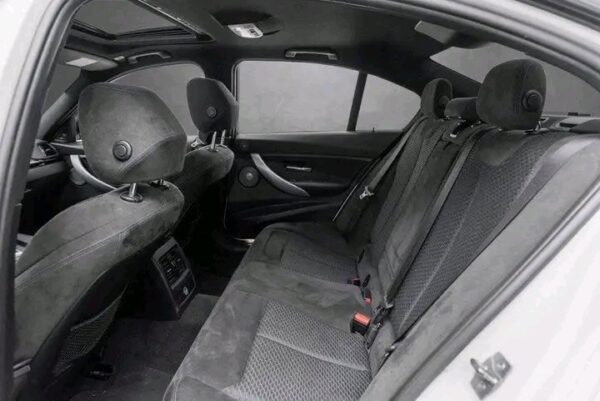 BMW 3 Series – Image 18