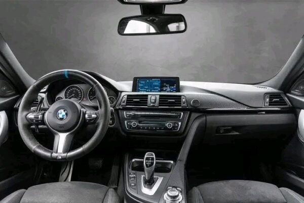 BMW 3 Series – Image 16