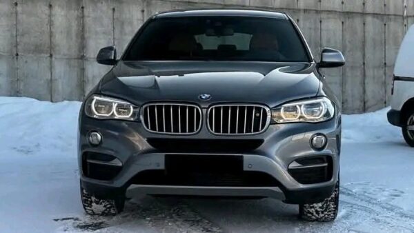 BMW X6 xDrive 40d ACC