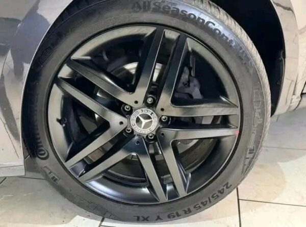 Mercedes-Benz Vito 116 - Image 12