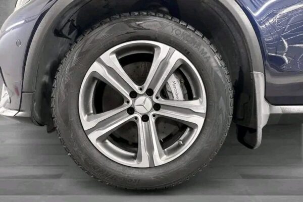 Mercedes-Benz GLC - Image 18