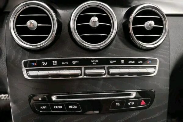 Mercedes-Benz GLC - Image 13